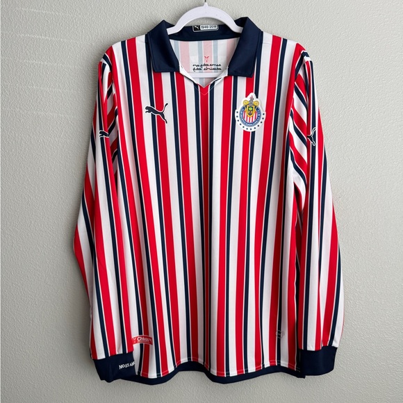 Puma Other - Chivas 2018 Club World cup home longsleeve jersey